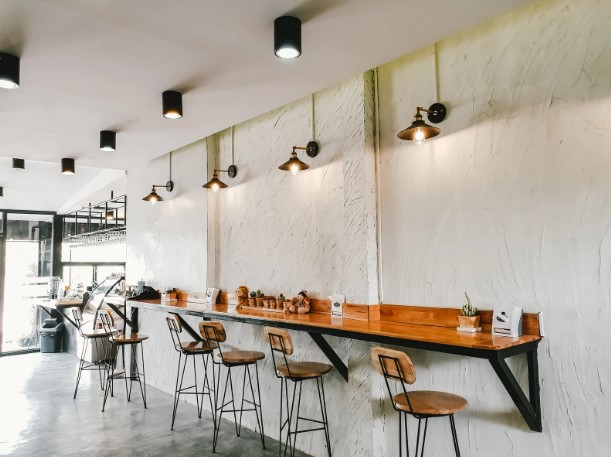 ТОП-7 франшиз кофейни с вендинговыми автоматами: цены на уличные кофейные точки